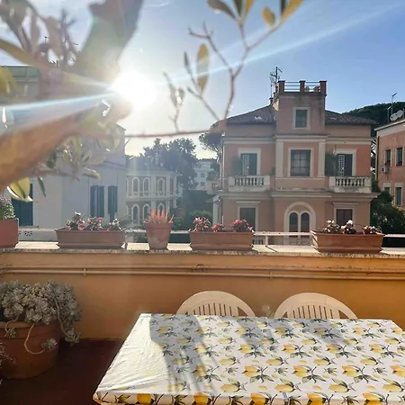 Apartament Lovely Panoramic *