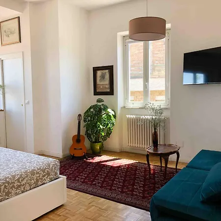 Lovely Panoramic Apartment
