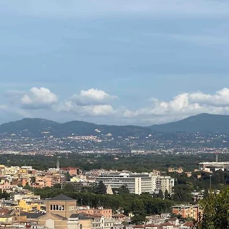 Lovely Panoramic Apartment