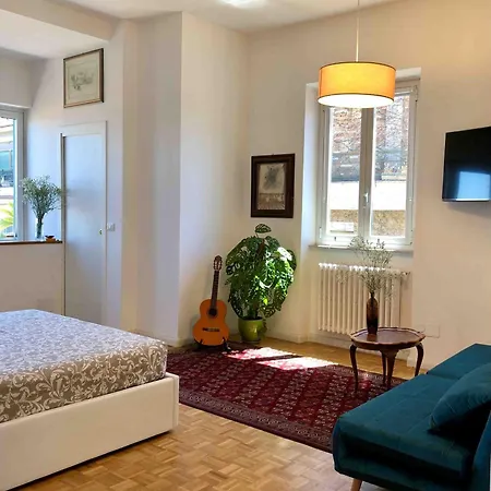 Appartamento Lovely Panoramic Roma